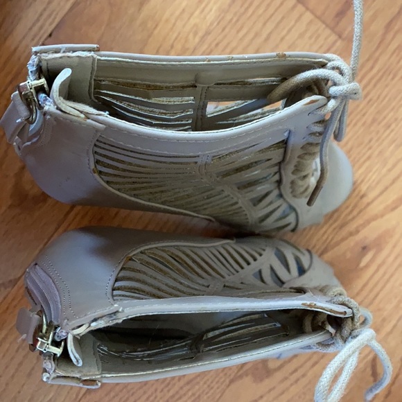 Tie up open toed stiletto heel - Picture 5 of 5